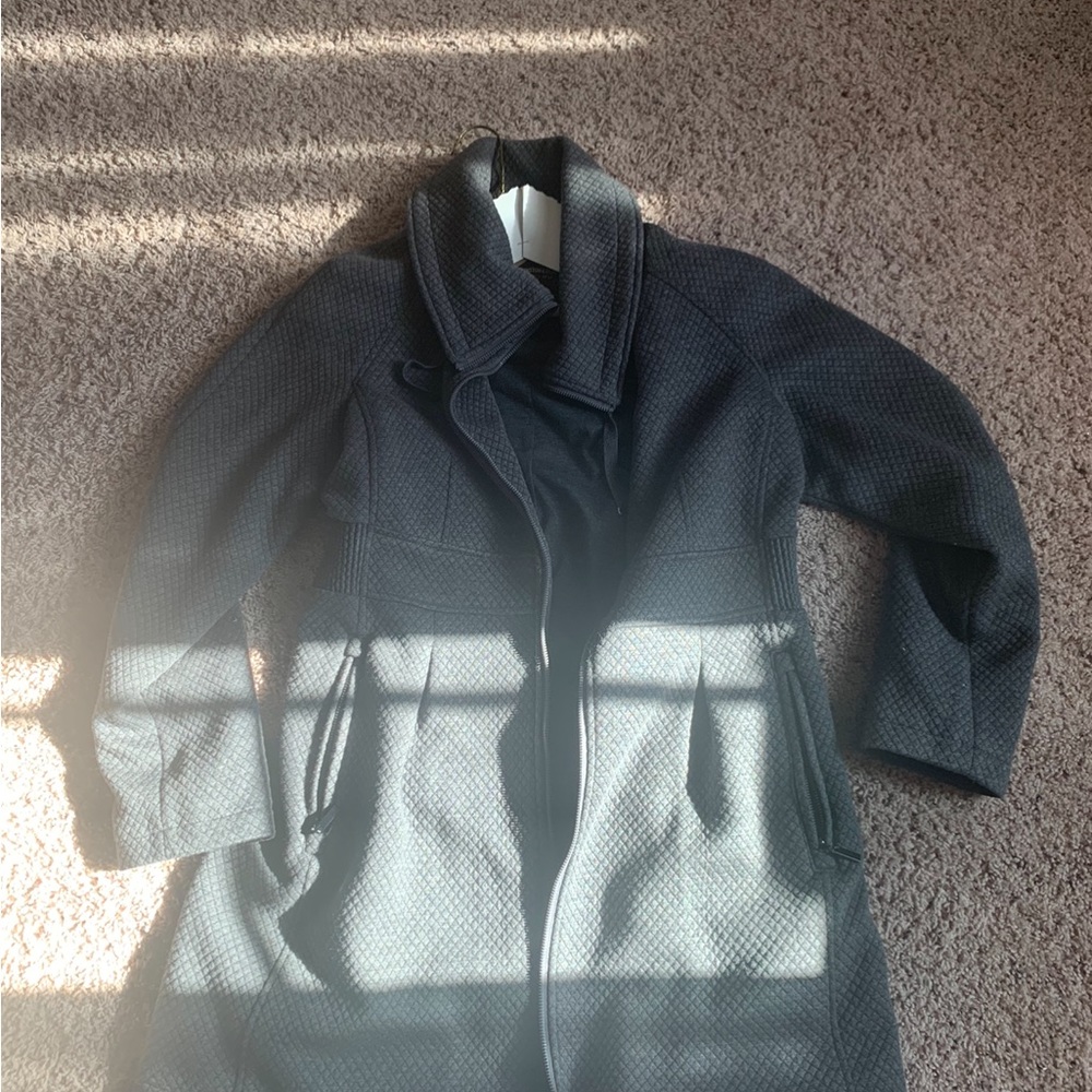 Johnson and Murphy gray quilted coat worn once.